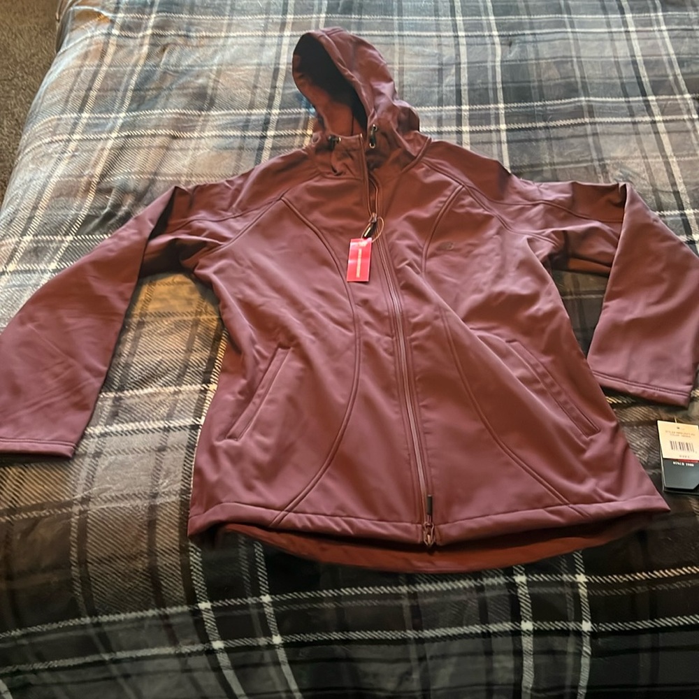 New balance wind and water resistant jacket